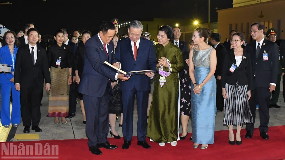 Phát huy vai trò cầu nối thúc đẩy quan hệ Đối tác chiến lược toàn diện Việt Nam-Thái Lan Phát huy vai trò cầu nối thúc đẩy quan hệ Đối tác chiến lược toàn diện Việt Nam-Thái Lan
