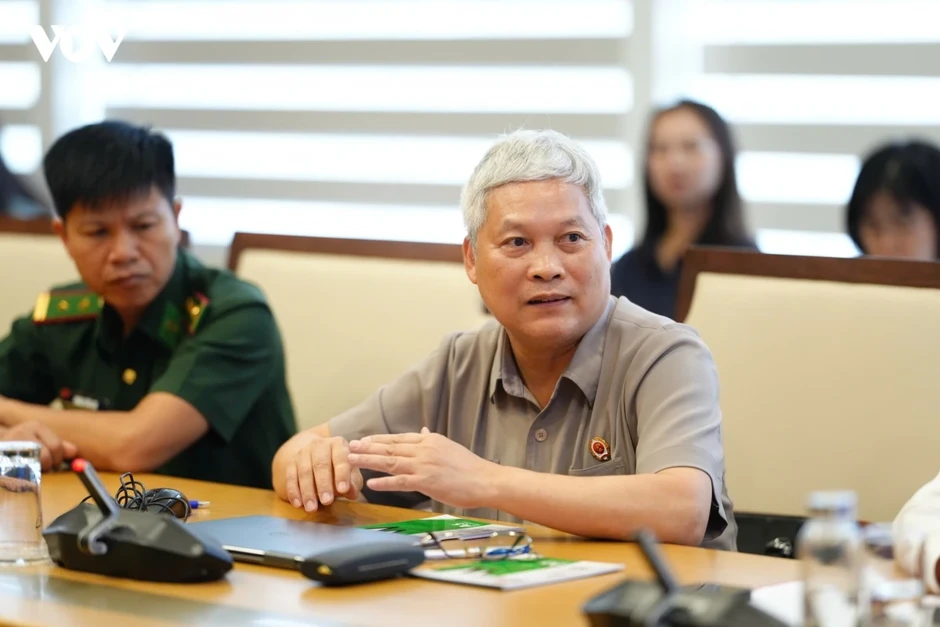 Phát huy vai trò của báo chí trong bảo vệ nền tảng tư tưởng của Đảng