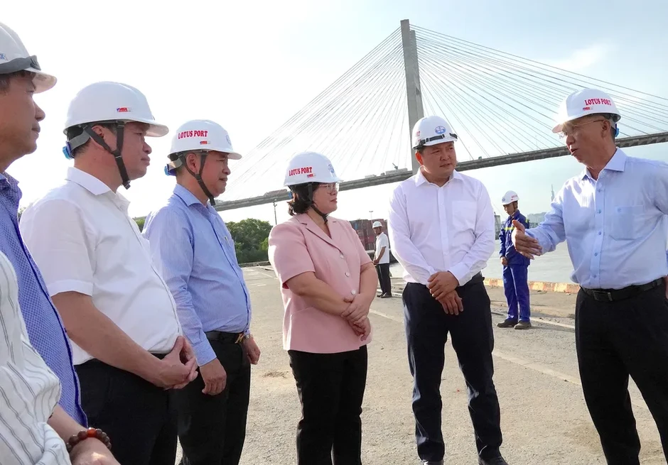 Phát huy vai trò của tổ chức Đảng trong doanh nghiệp Phát huy vai trò của tổ chức Đảng trong doanh nghiệp