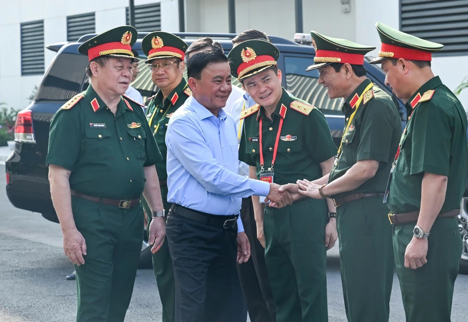 Phát huy vai trò lực lượng nòng cốt trong xây dựng hạ tầng số quốc gia Phát huy vai trò lực lượng nòng cốt trong xây dựng hạ tầng số quốc gia