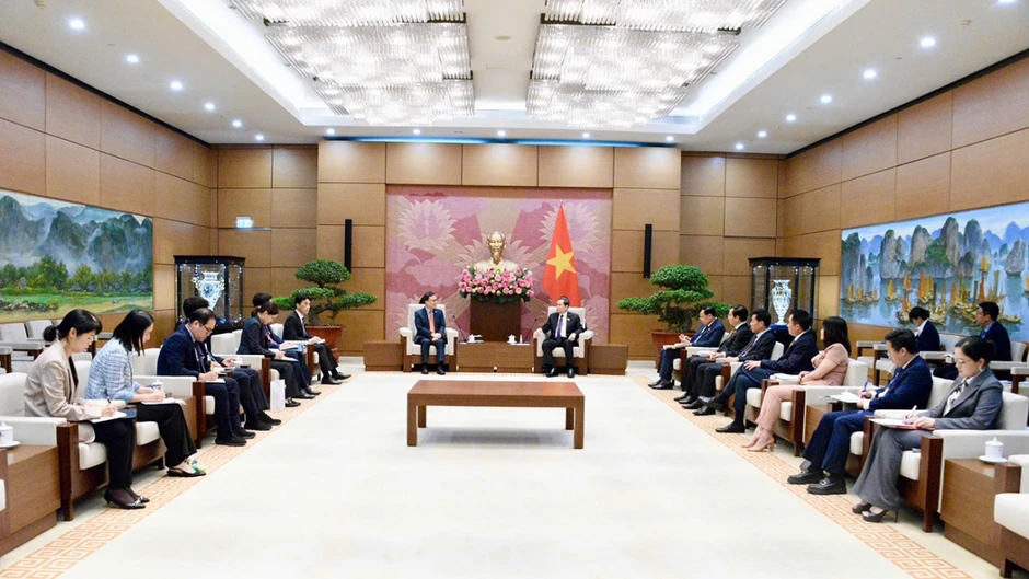 Phát huy vai trò Quốc hội Việt Nam - Hàn Quốc trong việc thúc đẩy các cam kết Phát huy vai trò Quốc hội Việt Nam - Hàn Quốc trong việc thúc đẩy các cam kết