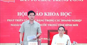 Phát triển tổ chức đảng trong doanh nghiệp ngoài nhà nước