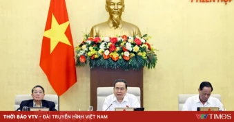Phiên họp 55 của Ủy ban Thường vụ Quốc hội: Gỡ rào cản, khen thưởng kịp thời theo thành tích