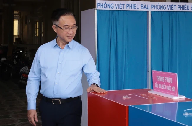 Phó Bí thư Thành ủy TPHCM Đặng Minh Thông: Chú trọng công tác bảo mật, an toàn thông tin bầu cử Phó Bí thư Thành ủy TPHCM Đặng Minh Thông: Chú trọng công tác bảo mật, an toàn thông tin bầu cử