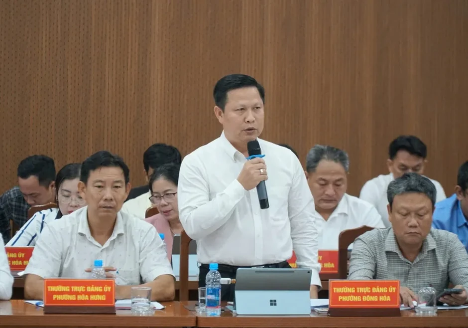 Phó Bí thư Thành ủy TPHCM Nguyễn Phước Lộc: Việc thuộc thẩm quyền phải chủ động giải quyết, không chờ đợi Phó Bí thư Thành ủy TPHCM Nguyễn Phước Lộc: Việc thuộc thẩm quyền phải chủ động giải quyết, không chờ đợi