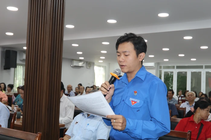 Phó Bí thư Thường trực Thành ủy TPHCM: Hướng đến đô thị xanh, nâng chất lượng sống Phó Bí thư Thường trực Thành ủy TPHCM: Hướng đến đô thị xanh, nâng chất lượng sống