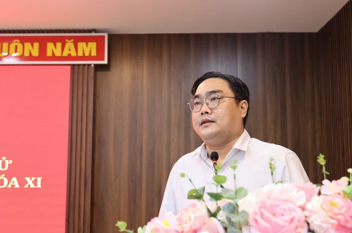 Phó Bí thư Thường trực Thành ủy TPHCM: Hướng đến đô thị xanh, nâng chất lượng sống Phó Bí thư Thường trực Thành ủy TPHCM: Hướng đến đô thị xanh, nâng chất lượng sống