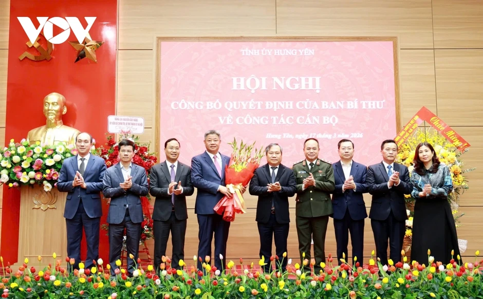 Phó Chủ tịch Hà Nội Nguyễn Mạnh Quyền giữ chức Phó Bí thư Tỉnh ủy Hưng Yên Phó Chủ tịch Hà Nội Nguyễn Mạnh Quyền giữ chức Phó Bí thư Tỉnh ủy Hưng Yên