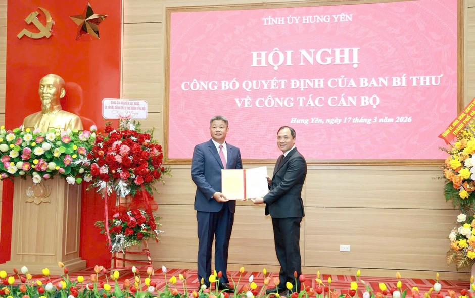Phó Chủ tịch Hà Nội Nguyễn Mạnh Quyền làm Phó Bí thư Tỉnh ủy Hưng Yên Phó Chủ tịch Hà Nội Nguyễn Mạnh Quyền làm Phó Bí thư Tỉnh ủy Hưng Yên