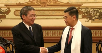 Phó Chủ tịch HĐND TPHCM tiếp đoàn Đại hội Đại biểu Nhân dân Khu Tự trị Tây Tạng, Trung Quốc
