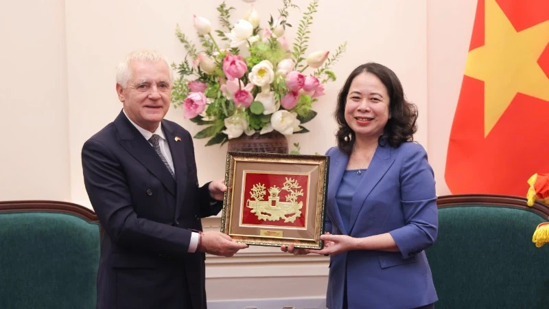 Phó Chủ tịch nước Võ Thị Ánh Xuân tiếp Đại sứ Argentina tại Việt Nam Phó Chủ tịch nước Võ Thị Ánh Xuân tiếp Đại sứ Argentina tại Việt Nam