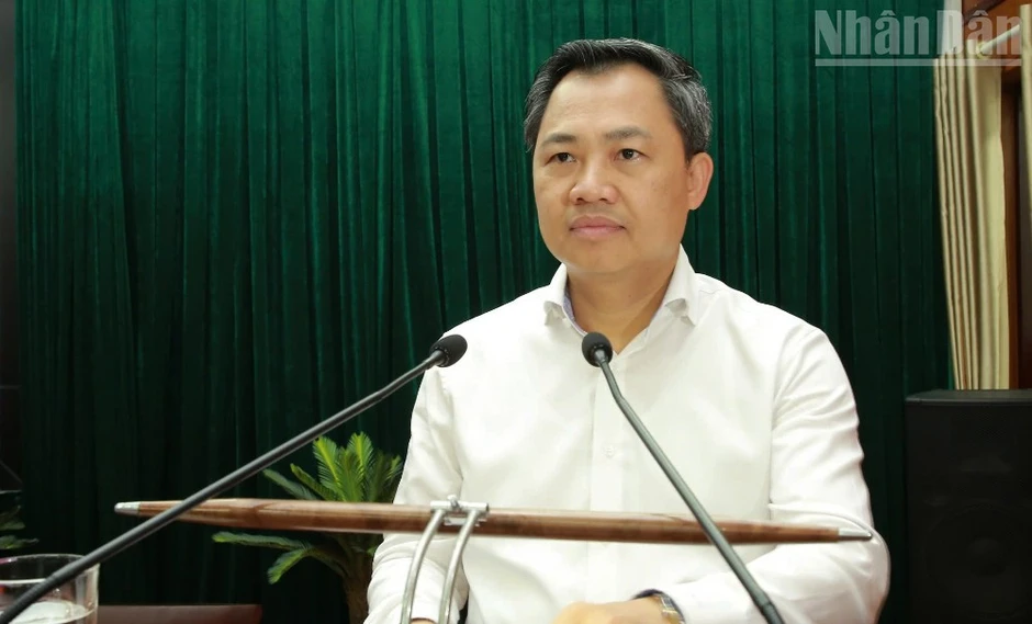 Phó Chủ tịch Quốc hội Nguyễn Thị Hồng tiếp xúc cử tri tại Sơn La