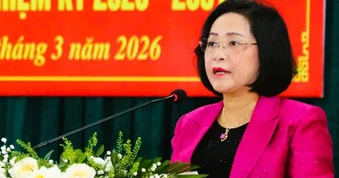 Phó Chủ tịch Quốc hội Nguyễn Thị Thanh tiếp xúc cử tri tại Ninh Bình