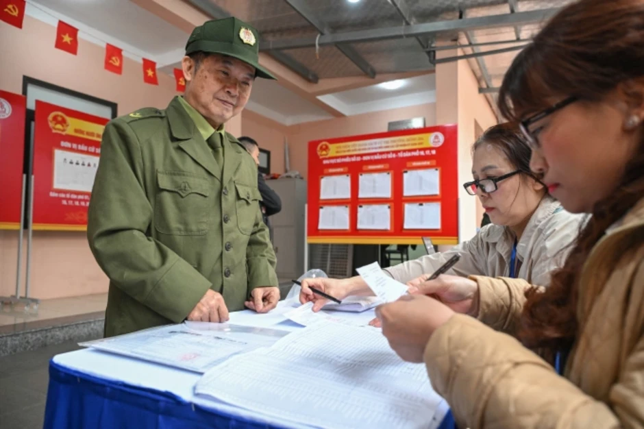 Phó chủ tịch Quốc hội: Siết chặt từng khâu để bảo đảm an ninh ngày bầu cử - Báo TinVina Phó chủ tịch Quốc hội: Siết chặt từng khâu để bảo đảm an ninh ngày bầu cử - Báo TinVina