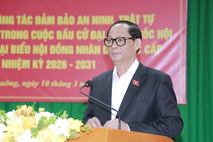 Phó Chủ tịch Quốc hội Trần Quang Phương kiểm tra công tác bầu cử tại Thanh Hóa Phó Chủ tịch Quốc hội Trần Quang Phương kiểm tra công tác bầu cử tại Thanh Hóa