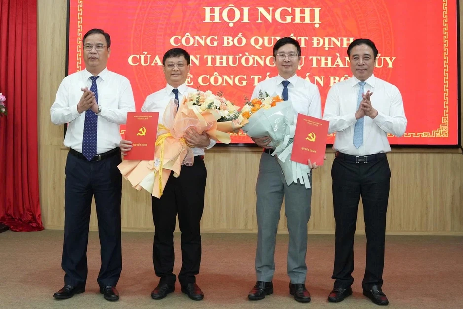 Phó Chủ tịch Thường trực thành phố, giám đốc sở làm bí thư phường, xã Phó Chủ tịch Thường trực thành phố, giám đốc sở làm bí thư phường, xã