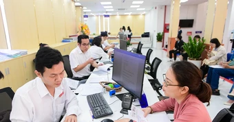 Phó Chủ tịch UBND xã, phường có thể được xếp ngạch chuyên viên chính