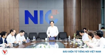 Phó Thủ tướng Hồ Quốc Dũng thăm Trung tâm Đổi mới sáng tạo Quốc gia
