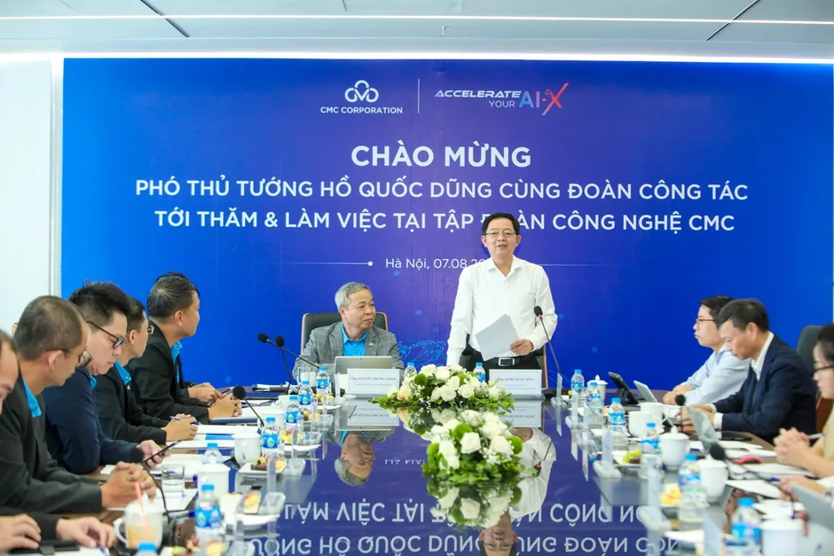 Phó Thủ tướng Hồ Quốc Dũng thăm và làm việc tại Tập đoàn công nghệ CMC Phó Thủ tướng Hồ Quốc Dũng thăm và làm việc tại Tập đoàn công nghệ CMC