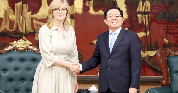 Phó Thủ tướng Hồ Quốc Dũng tiếp Cao ủy EU, thúc đẩy hợp tác đổi mới sáng tạo Phó Thủ tướng Hồ Quốc Dũng tiếp Cao ủy EU, thúc đẩy hợp tác đổi mới sáng tạo