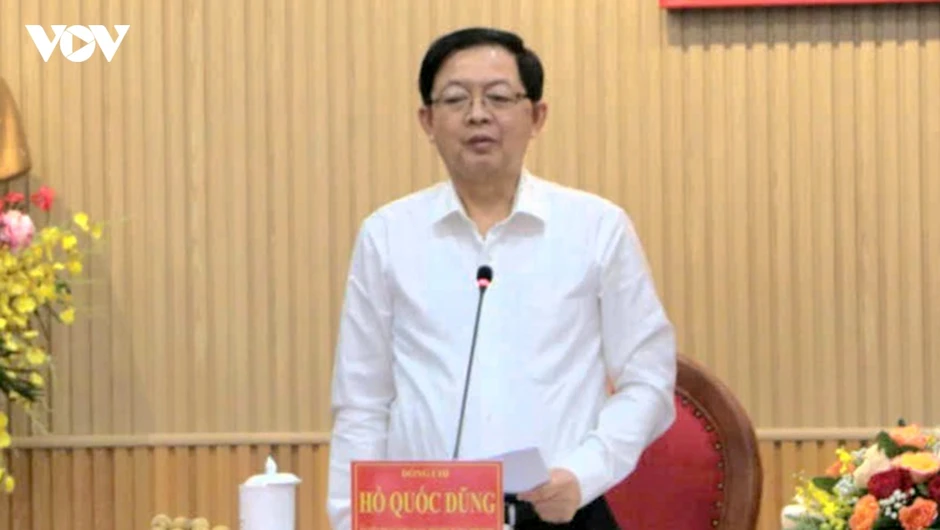 Phó Thủ tướng Hồ Quốc Dũng yêu cầu Cà Mau tập trung thúc đẩy hạ tầng Phó Thủ tướng Hồ Quốc Dũng yêu cầu Cà Mau tập trung thúc đẩy hạ tầng