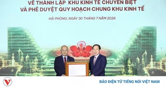 Phó Thủ tướng Lê Tiến Châu dự Lễ khởi động Khu Thương mại tự do Hải Phòng