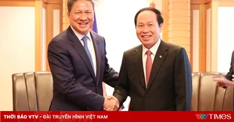 Phó Thủ tướng Lê Tiến Châu gặp Phó Thủ tướng Campuchia Sun Chanthol
