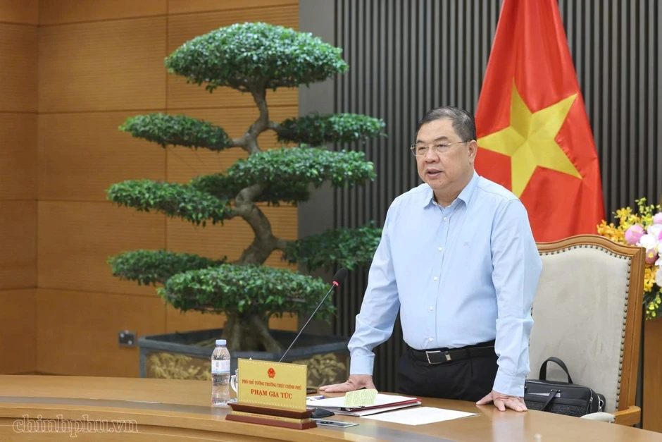 Phó Thủ tướng Phạm Gia Túc làm việc về Dự án điện hạt nhân Ninh Thuận Phó Thủ tướng Phạm Gia Túc làm việc về Dự án điện hạt nhân Ninh Thuận