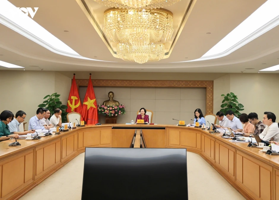 Phó Thủ tướng Phạm Thị Thanh Trà chủ trì cuộc họp về quản lý an toàn thực phẩm Phó Thủ tướng Phạm Thị Thanh Trà chủ trì cuộc họp về quản lý an toàn thực phẩm