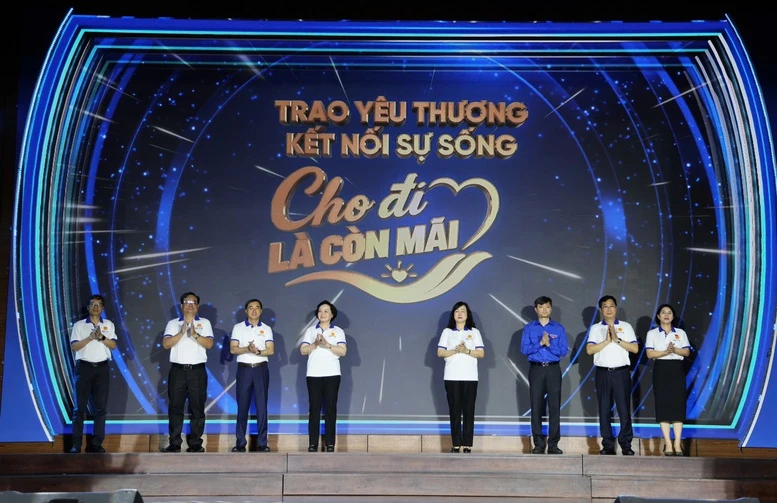 Phó Thủ tướng Phạm Thị Thanh Trà đăng ký hiến tặng mô, tạng