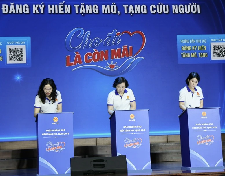 Phó Thủ tướng Phạm Thị Thanh Trà đăng ký hiến tặng mô, tạng