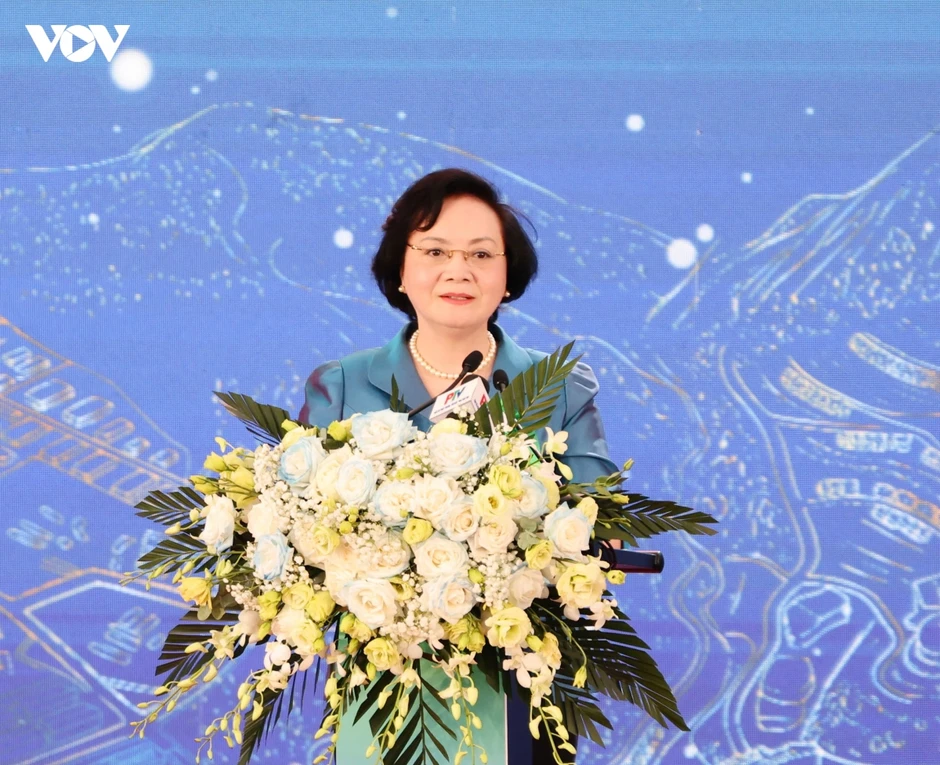 Phó Thủ tướng Phạm Thị Thanh Trà dự khởi công tổ hợp dự án ở Phú Thọ Phó Thủ tướng Phạm Thị Thanh Trà dự khởi công tổ hợp dự án ở Phú Thọ