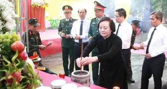 Phó Thủ tướng Phạm Thị Thanh Trà dự lễ khai quật, tìm kiếm mộ liệt sĩ ở Quảng Ngãi