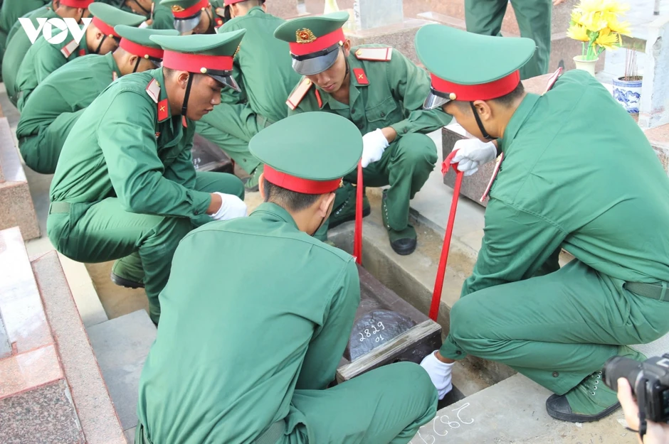 Phó Thủ tướng Phạm Thị Thanh Trà dự Lễ truy điệu, an táng 9 hài cốt liệt sĩ