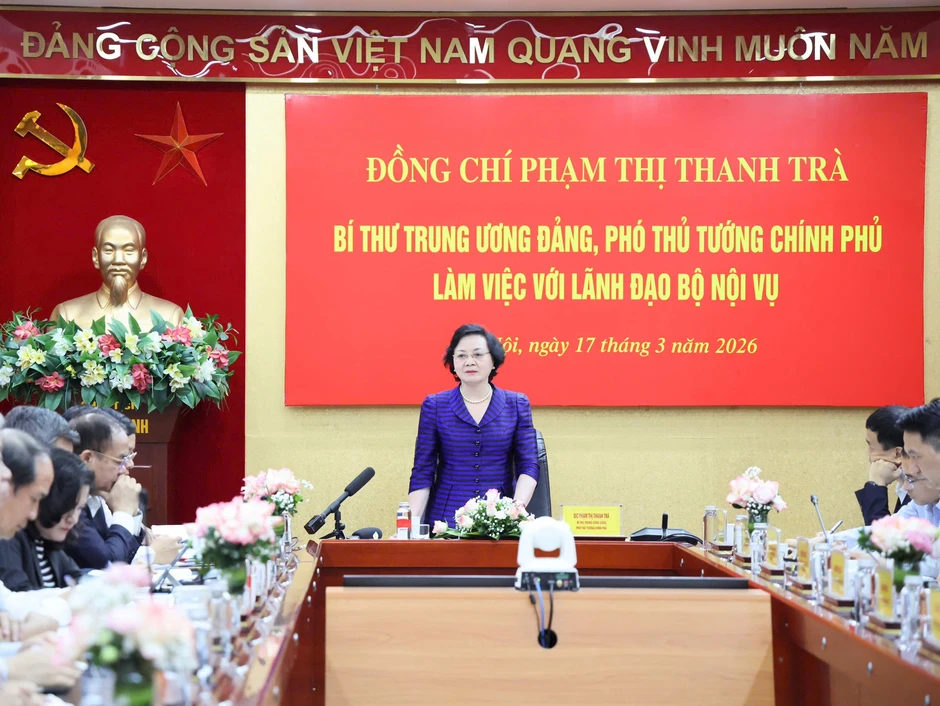 Phó Thủ tướng Phạm Thị Thanh Trà giao nhiệm vụ trọng tâm, cấp bách cho Bộ Nội vụ Phó Thủ tướng Phạm Thị Thanh Trà giao nhiệm vụ trọng tâm, cấp bách cho Bộ Nội vụ