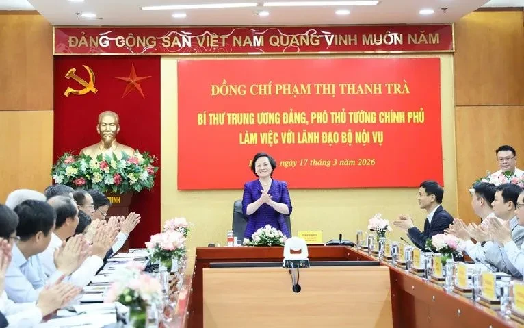 Phó Thủ tướng Phạm Thị Thanh Trà giao nhiệm vụ trọng tâm, cấp bách cho Bộ Nội vụ Phó Thủ tướng Phạm Thị Thanh Trà giao nhiệm vụ trọng tâm, cấp bách cho Bộ Nội vụ