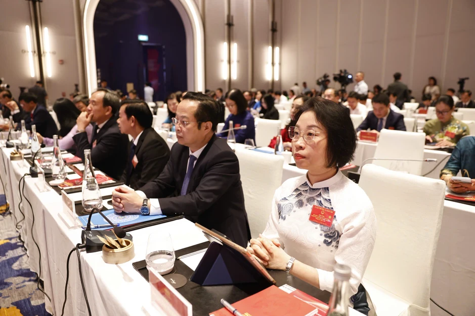 Phó Thủ tướng Phạm Thị Thanh Trà: Không để tình trạng chậm hướng dẫn, để địa phương 'chờ cơ chế' Phó Thủ tướng Phạm Thị Thanh Trà: Không để tình trạng chậm hướng dẫn, để địa phương 'chờ cơ chế'