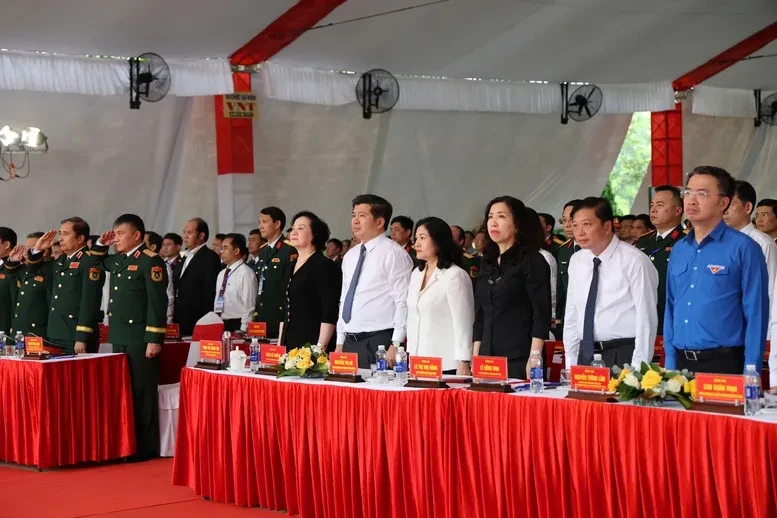 Phó Thủ tướng Phạm Thị Thanh Trà phát động Chiến dịch 500 ngày đêm tìm kiếm, quy tập hài cốt liệt sĩ Phó Thủ tướng Phạm Thị Thanh Trà phát động Chiến dịch 500 ngày đêm tìm kiếm, quy tập hài cốt liệt sĩ