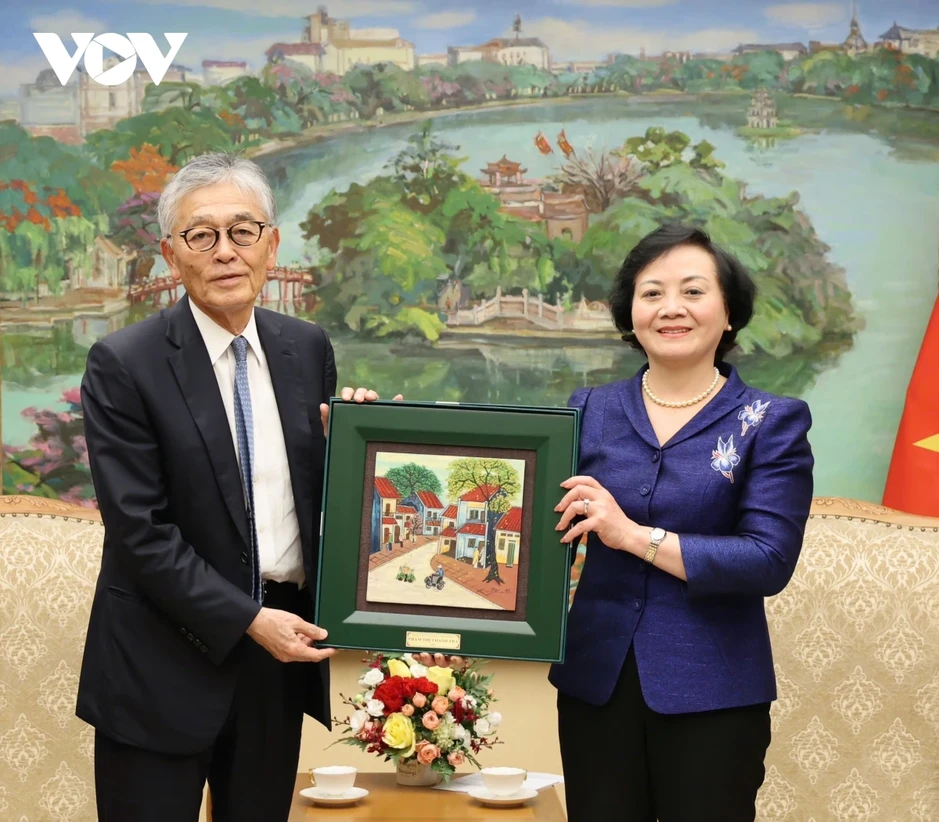 Phó Thủ tướng Phạm Thị Thanh Trà tiếp Chủ tịch kiêm Tổng Giám đốc Tập đoàn Erex Phó Thủ tướng Phạm Thị Thanh Trà tiếp Chủ tịch kiêm Tổng Giám đốc Tập đoàn Erex
