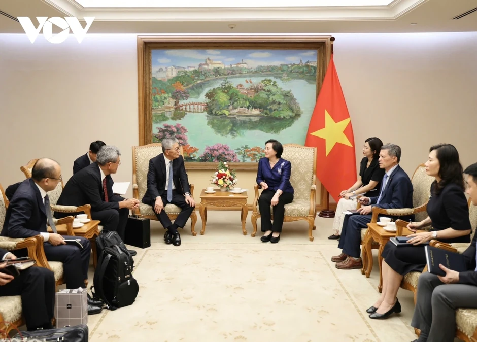 Phó Thủ tướng Phạm Thị Thanh Trà tiếp Chủ tịch kiêm Tổng Giám đốc Tập đoàn Erex Phó Thủ tướng Phạm Thị Thanh Trà tiếp Chủ tịch kiêm Tổng Giám đốc Tập đoàn Erex