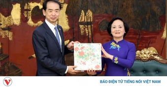 Phó Thủ tướng Phạm Thị Thanh Trà tiếp Đại sứ Trung Quốc tại Việt Nam Hà Vĩ