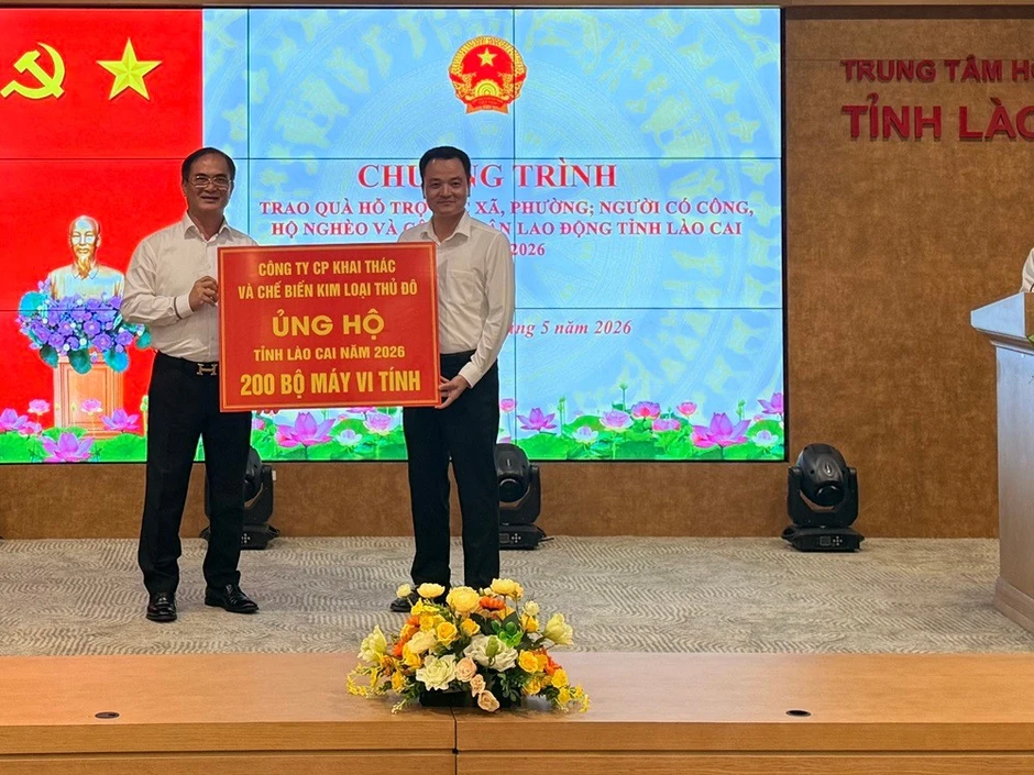 Phó Thủ tướng Phạm Thị Thanh Trà tiếp xúc cử tri tại Lào Cai Phó Thủ tướng Phạm Thị Thanh Trà tiếp xúc cử tri tại Lào Cai