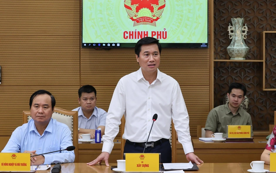 Phó Thủ tướng thúc tiến độ các tuyến cao tốc, đường sắt kết nối Việt - Lào Phó Thủ tướng thúc tiến độ các tuyến cao tốc, đường sắt kết nối Việt - Lào