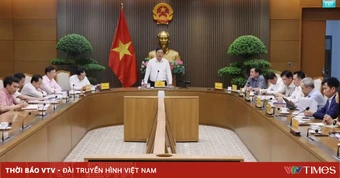 Phó Thủ tướng Thường trực: Bảo đảm chất lượng xăng E10 và quyền lợi của người tiêu dùng