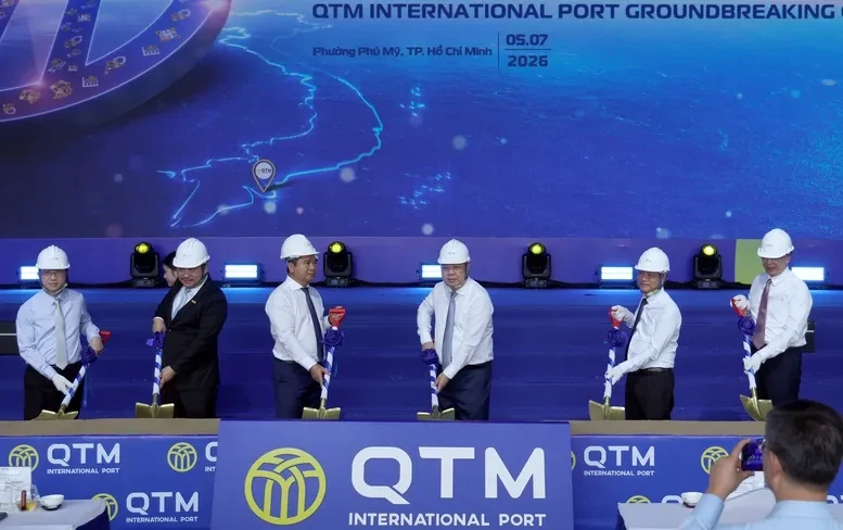 Phó Thủ tướng Thường trực Phạm Gia Túc dự lễ khởi công dự án cảng biển thuộc Cụm cảng nước sâu Cái Mép - Thị Vải