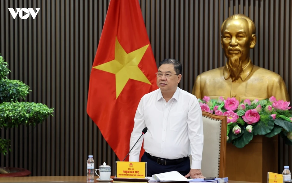 Phó Thủ tướng Thường trực Phạm Gia Túc làm việc với UBND thành phố Hồ Chí Minh