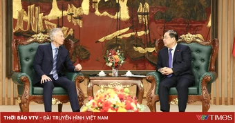 Phó Thủ tướng Thường trực Phạm Gia Túc tiếp cựu Thủ tướng Vương quốc Anh Tony Blair
