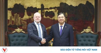 Phó Thủ tướng Thường trực tiếp lãnh đạo Tập đoàn năng lượng RusHydro (Nga)