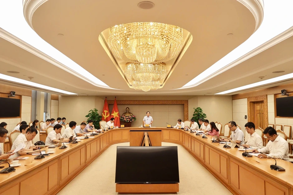 Phó Thủ tướng: Tránh để “giáo viên dùng AI ra đề, học sinh dùng AI giải đề” Phó Thủ tướng: Tránh để “giáo viên dùng AI ra đề, học sinh dùng AI giải đề”