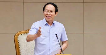 Phó Thủ tướng: Tránh để “giáo viên dùng AI ra đề, học sinh dùng AI giải đề”